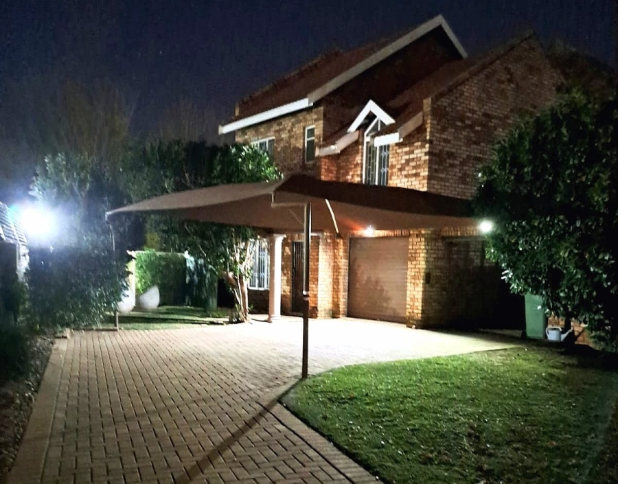 3 Bedroom Property for Sale in Baillie Park North West